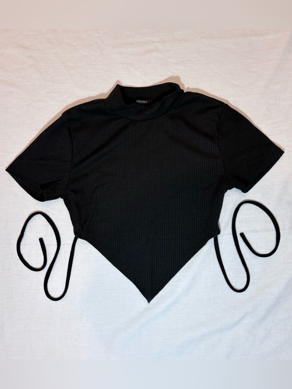 Forever 21 Black Ribbed Tie-Back Crop Top
